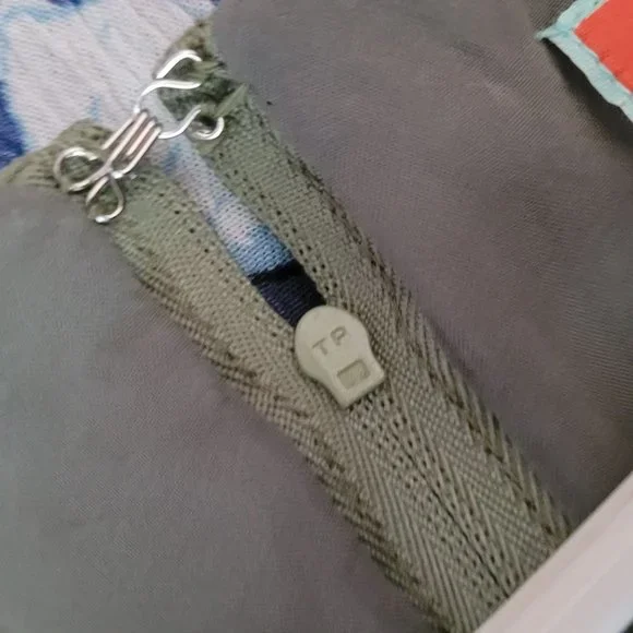 Modcloth Womens Green Swing Dress Size Large Safari Animal Print Novelty Short - Picture 5 of 7